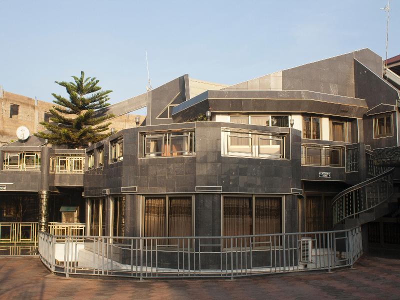 Eastgate Hotel Acra Exterior foto
