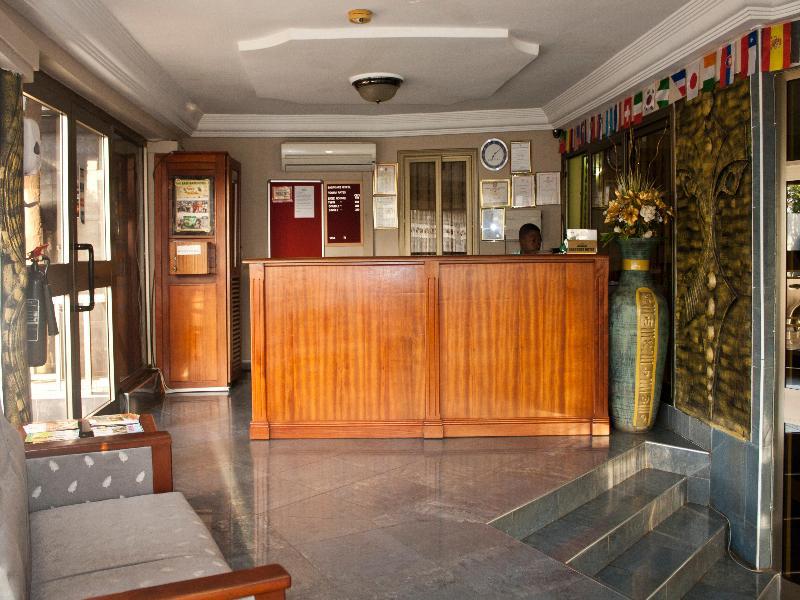 Eastgate Hotel Acra Exterior foto
