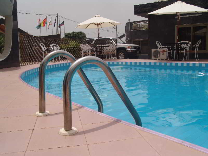 Eastgate Hotel Acra Exterior foto